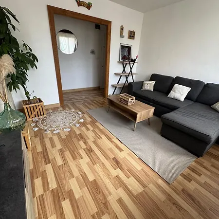 T3 De Charme, Traversant Et Agreable A Vivre Тулон
